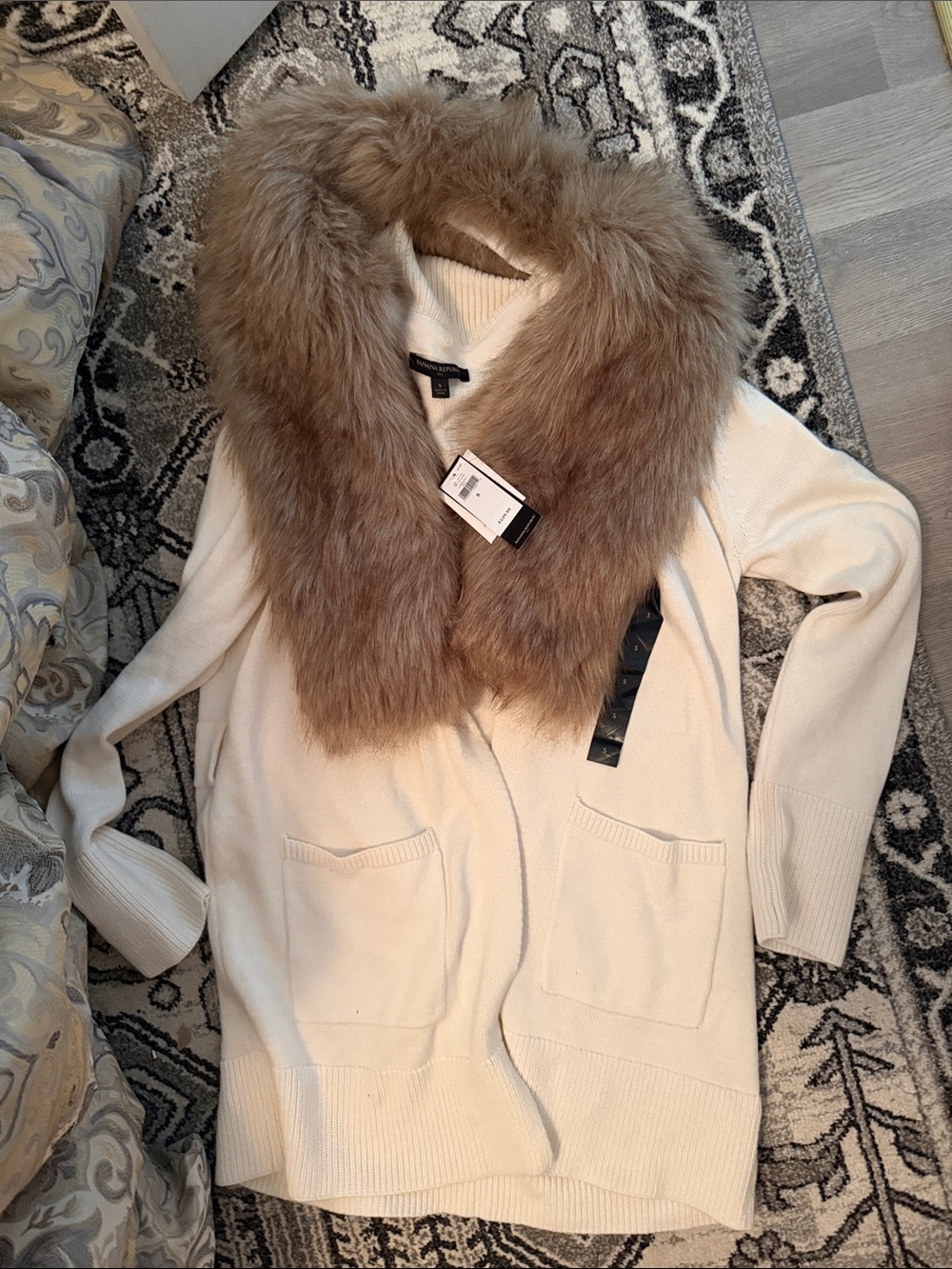 Woolblend Cream Sweater Cardigan with Faux Fur Collar NWT